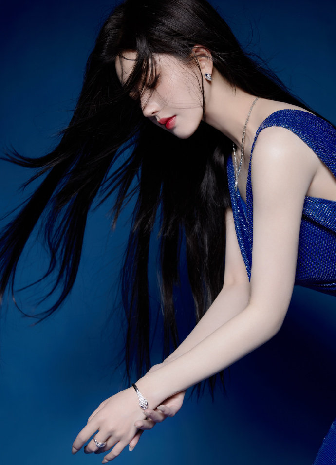 人人干人人操黄色