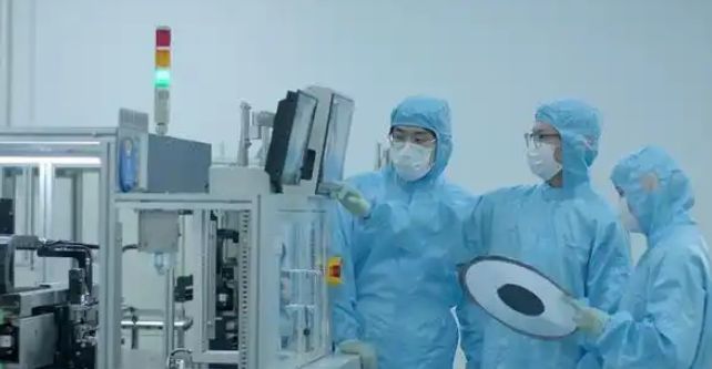 湖北硅基OLED设备项目即将量产